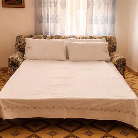 Marechiaro Apartment